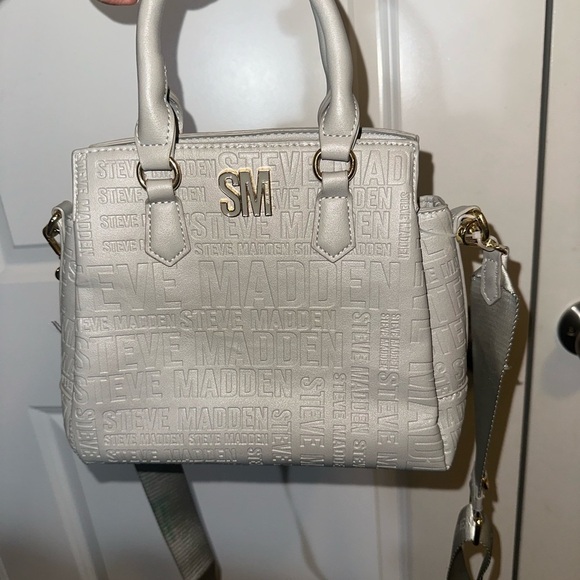 Steve Madden Grey Crossbody Bag - Picture 2 of 5